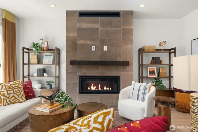 $2,099,000 | 14821 Site 11 Ne 2nd Court, Bellevue, WA 98007