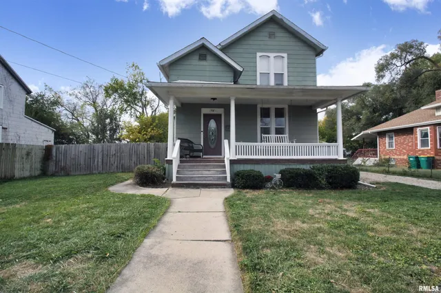 $99,900 | 78 Garfield Avenue, Galesburg, IL 61401