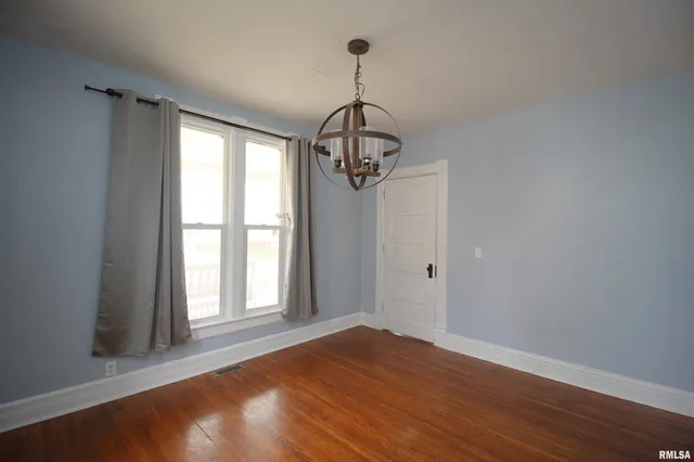 $99,900 | 78 Garfield Avenue, Galesburg, IL 61401