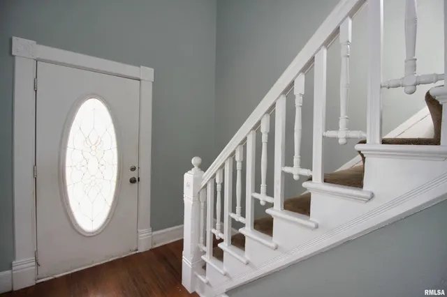 $99,900 | 78 Garfield Avenue, Galesburg, IL 61401