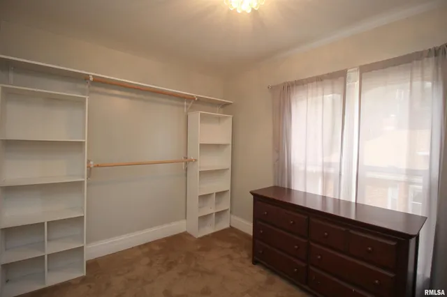 $99,900 | 78 Garfield Avenue, Galesburg, IL 61401