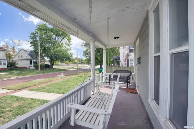 $99,900 | 78 Garfield Avenue, Galesburg, IL 61401