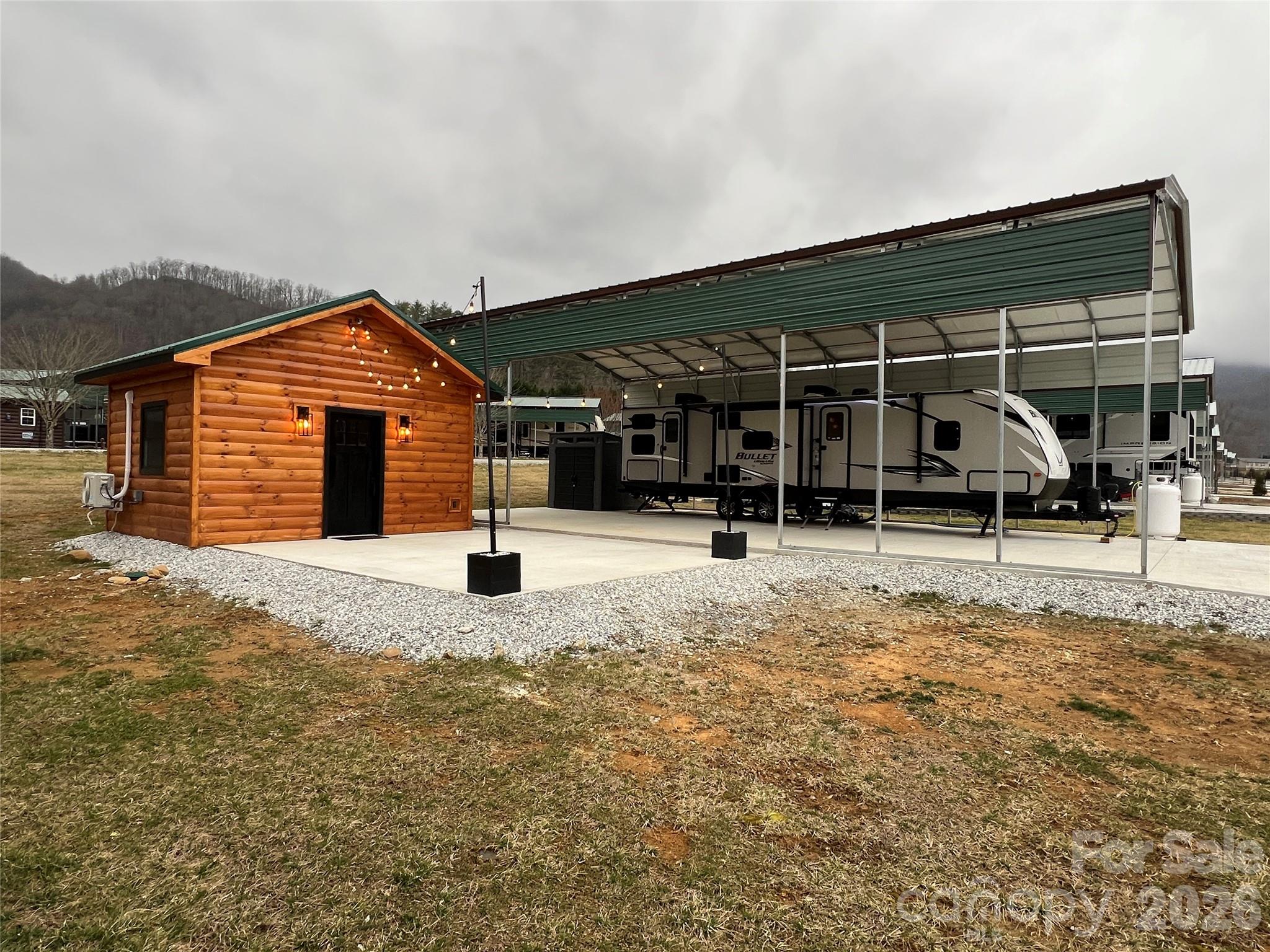 415 Hyde Road, Unit 24 Robbinsville, NC 28771 - Photo 1 of 47