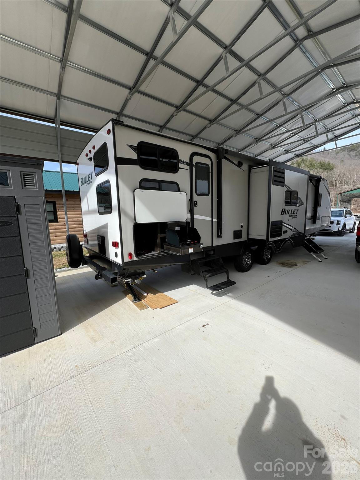 415 Hyde Road, Unit 24 Robbinsville, NC 28771 - Photo 35 of 47 a view of a car garage
