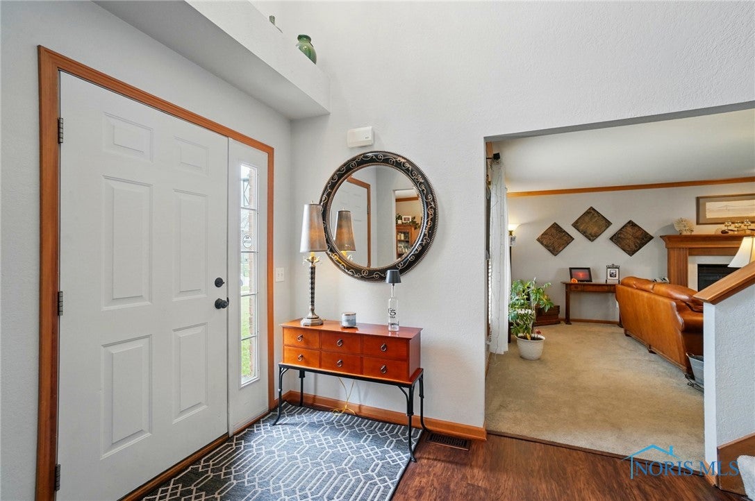 328 Blue Jacket Road Perrysburg, OH 43551 - Photo 4 of 47 Gallery Image 4