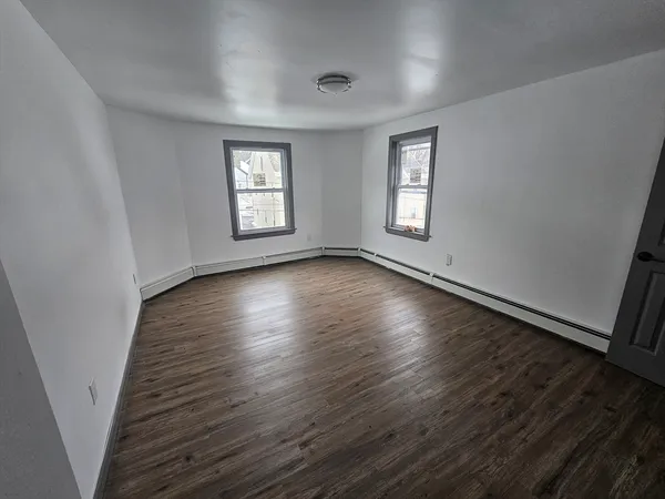 $284,900 | 10-12 Richmond Street, Adams, MA 01220