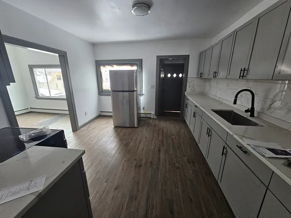 $284,900 | 10-12 Richmond Street, Adams, MA 01220