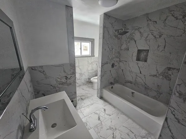 $284,900 | 10-12 Richmond Street, Adams, MA 01220