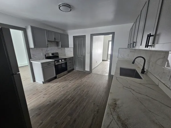 $284,900 | 10-12 Richmond Street, Adams, MA 01220