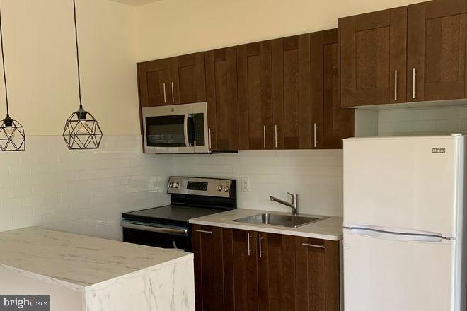 29 Wiggins Street, Unit 2 Princeton, NJ 08542 - Photo 3 of 6