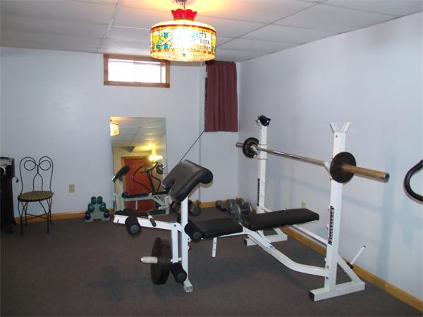 287 Wales Road Monson, MA 01057 - Photo 23 of 30 a room with gym equipment