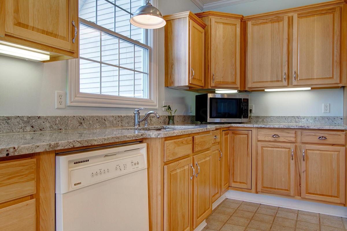 2279 Horseshoe Road Delaware, OH 43015 - Photo 9 of 46 Gallery Image 9