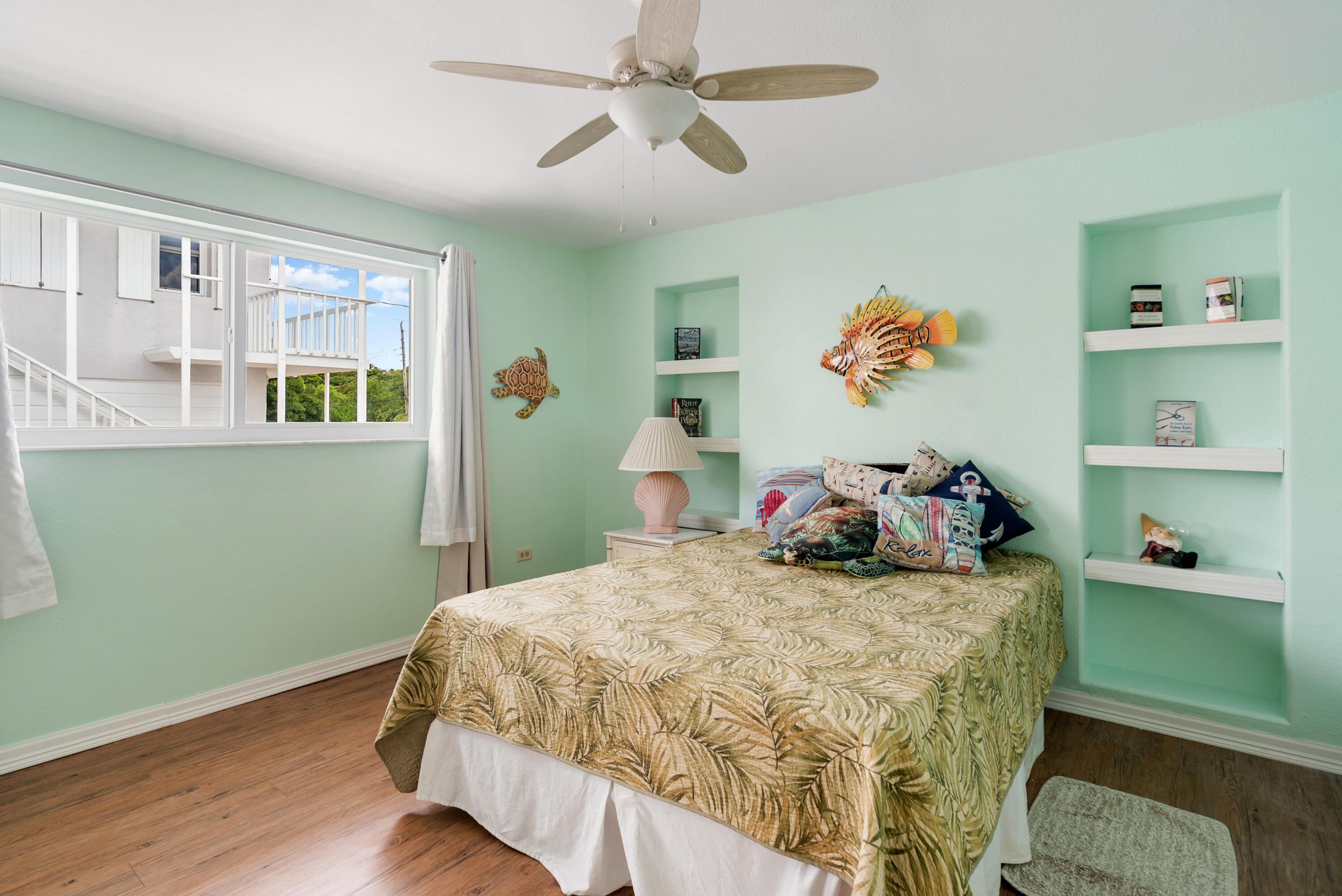 1210 Cactus Street Key Largo, FL 33037 - Photo 17 of 40 Guest Bedroom