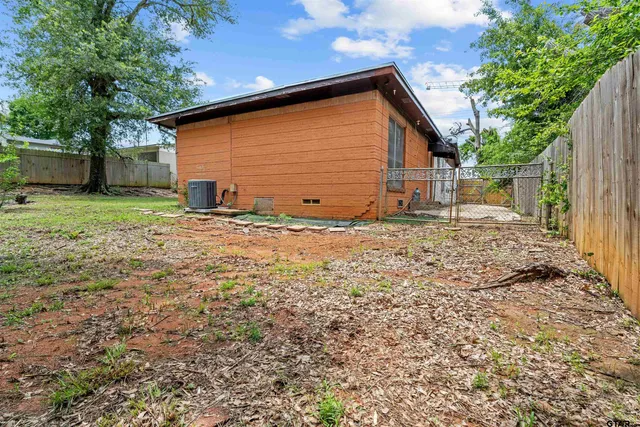 $159,800 | 1118 South Fleishel Avenue, Tyler, TX 75701