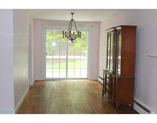 202 Parkerville Road Southborough, MA 01772 - Photo 11 of 27 Gallery Image 11