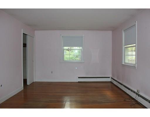 202 Parkerville Road Southborough, MA 01772 - Photo 14 of 27 Gallery Image 14