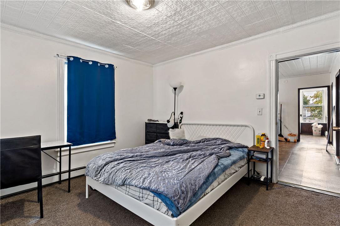 102 Francis Avenue Pawtucket, RI 02860 - Photo 23 of 42