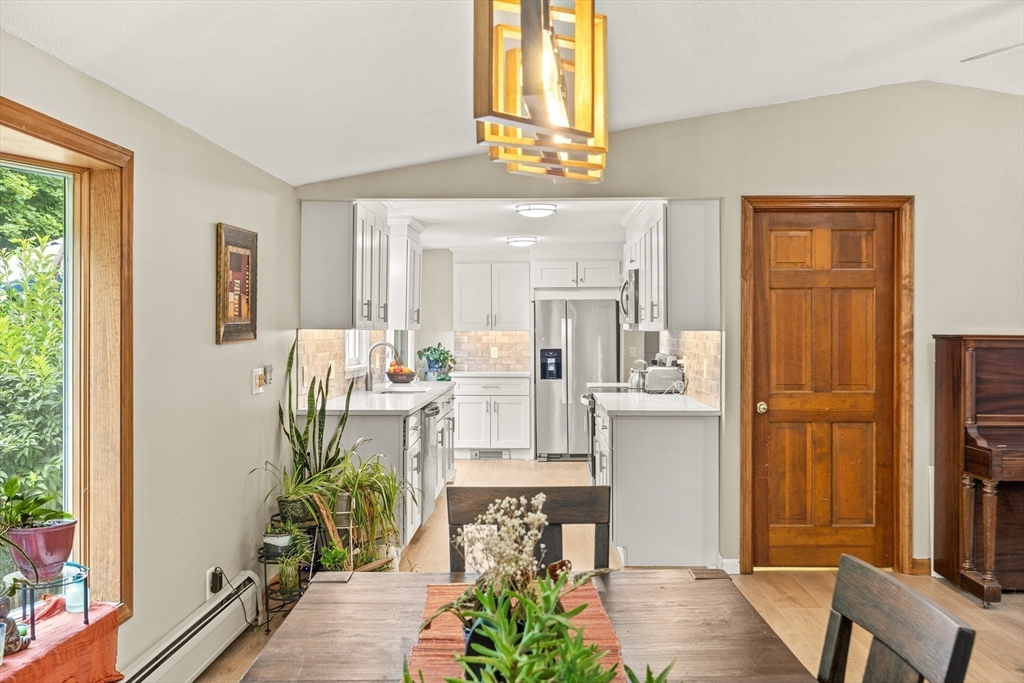 51 Westbrook Road South Hadley, MA 01075 - Photo 9 of 26