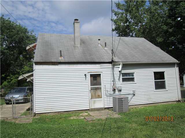 998 Duke Road Columbus, OH 43213 - Photo 3 of 13