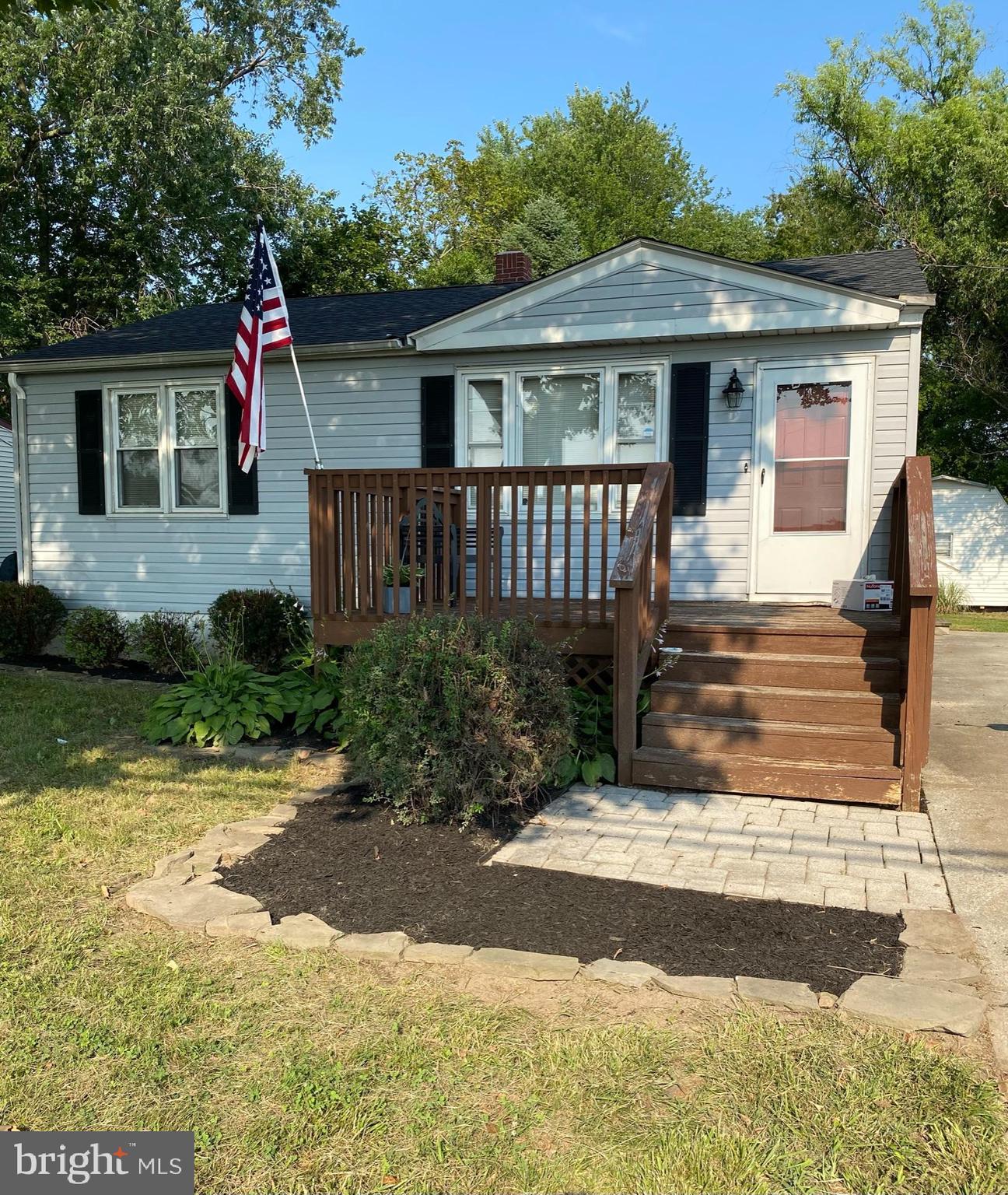 338 South Hook Road Pennsville, NJ 08070 - Photo 3 of 5 Gallery Image 3