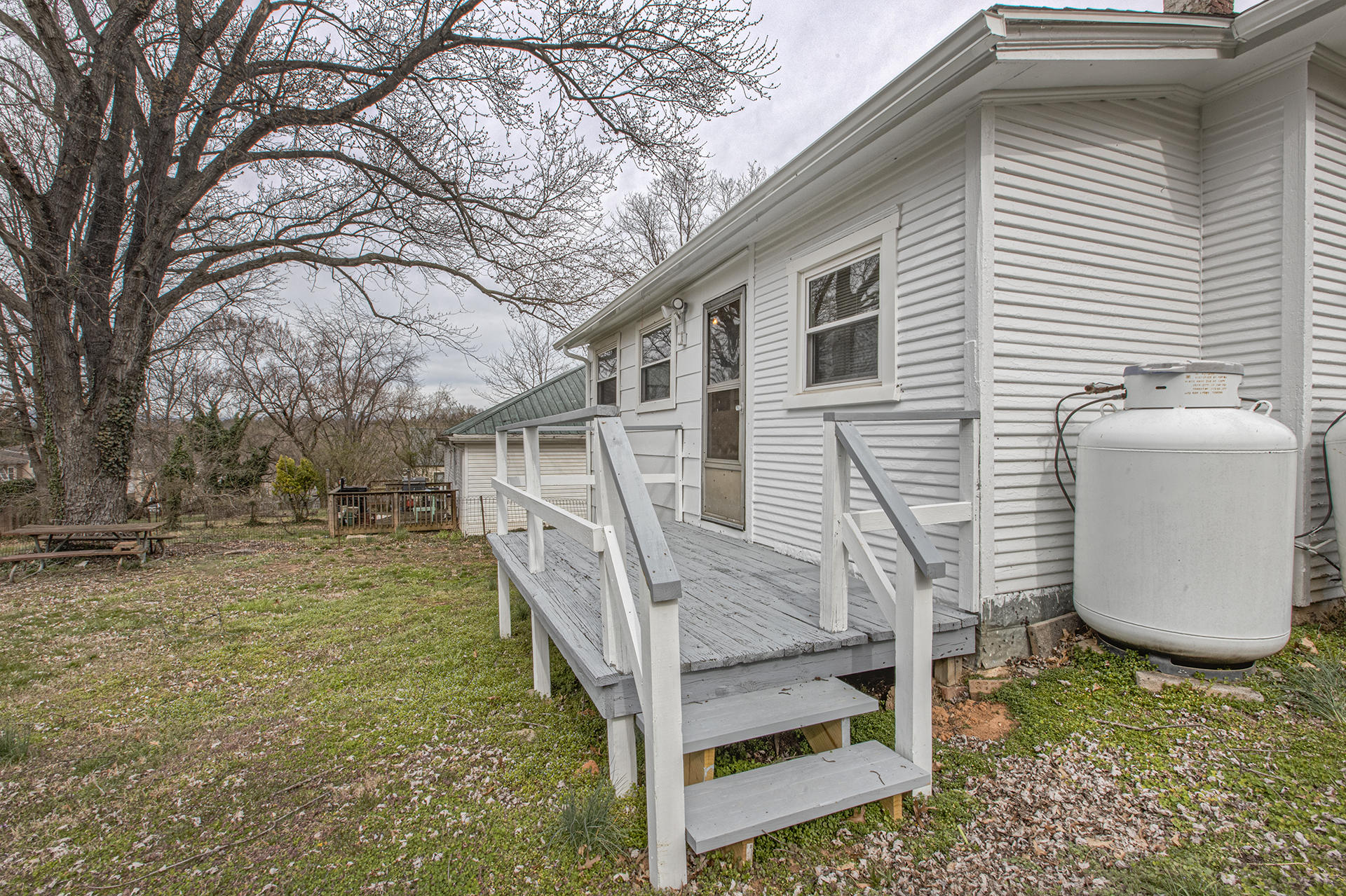 1621 Riverside Terrace Southeast Roanoke, VA 24014 - Photo 25 of 27 26