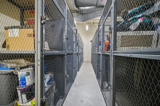 $249,900 | 70 West Huron Street, Unit 607, Chicago, IL 60654