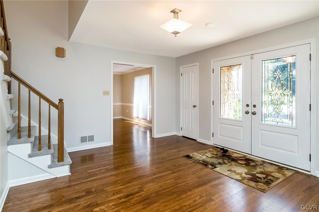 640 Macada Road Bethlehem, PA 18017 - Photo 5 of 48 a view of a livingroom with wooden floor