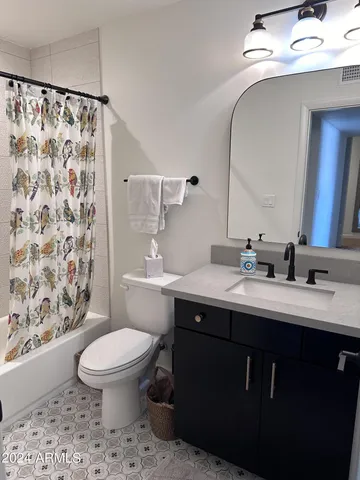 $3,200 | 5042 North 82nd Street, Scottsdale, AZ 85250