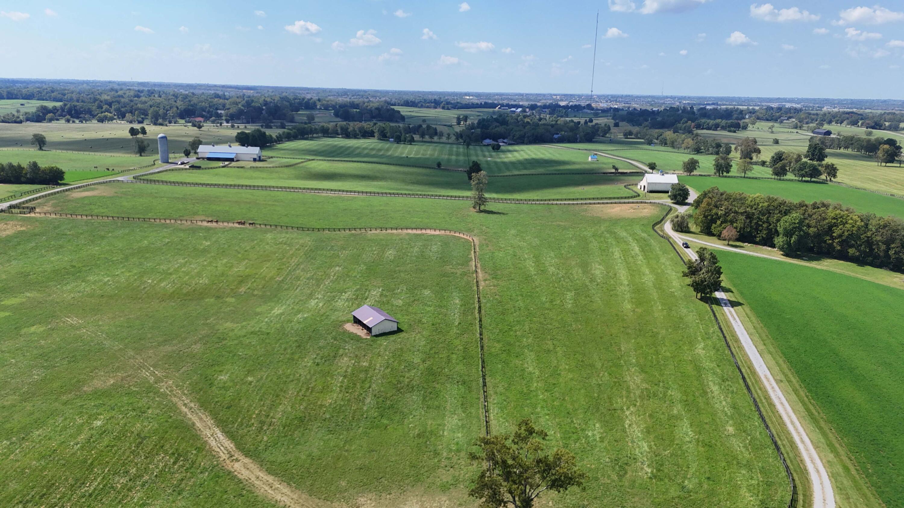 3469 Winchester Road Lexington, KY 40509 - Photo 44 of 86 15