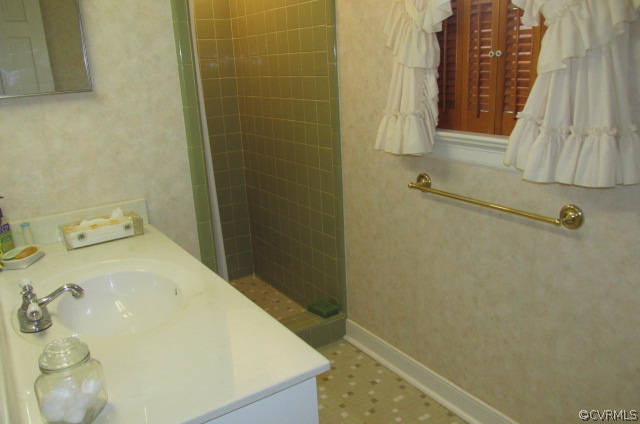 824 Ryder Road North Chesterfield, VA 23235 - Photo 13 of 24 Gallery Image 13