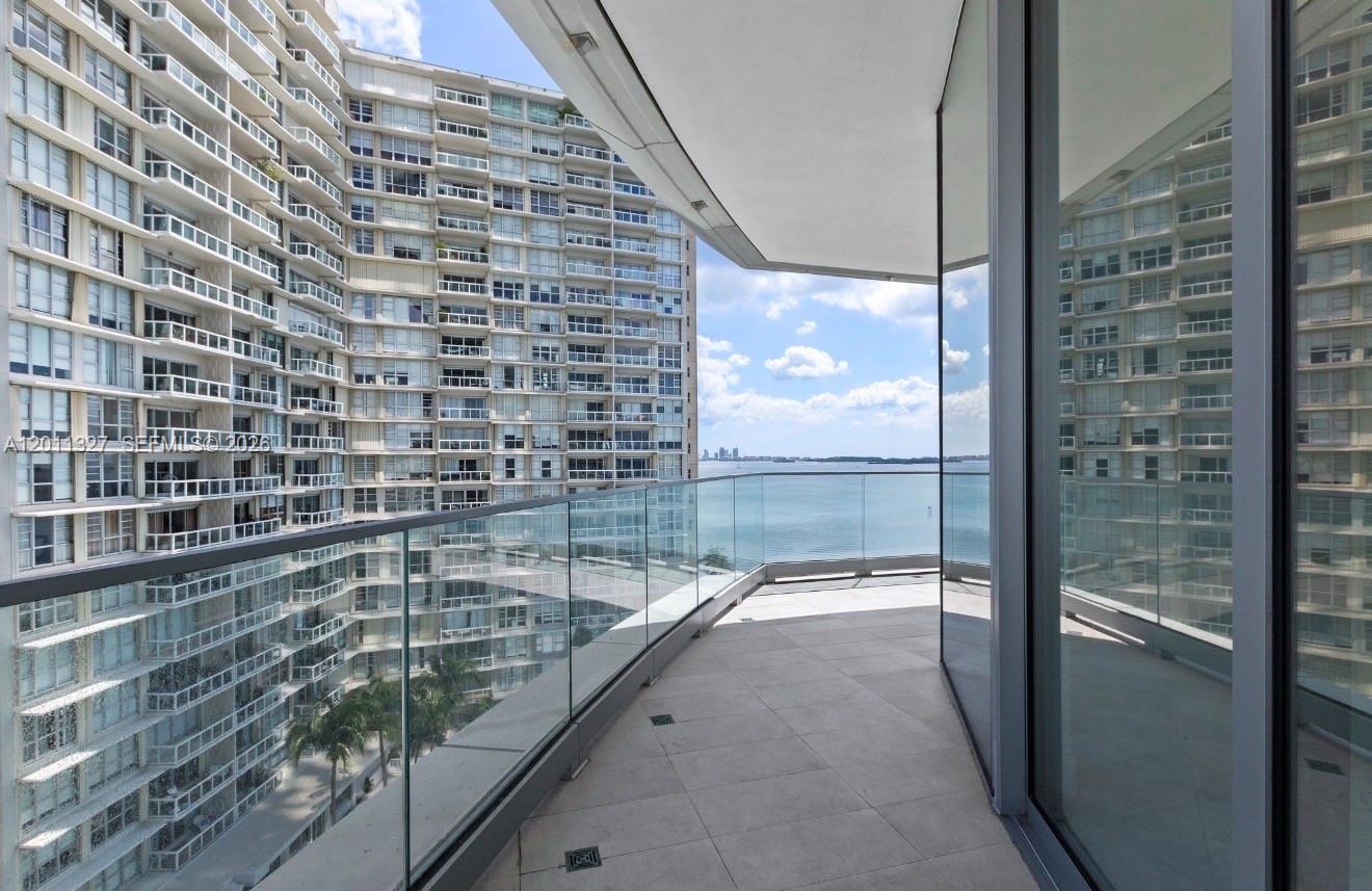 175 Southeast 25th Road, Unit 704 Miami, FL 33129 - Photo 22 of 29