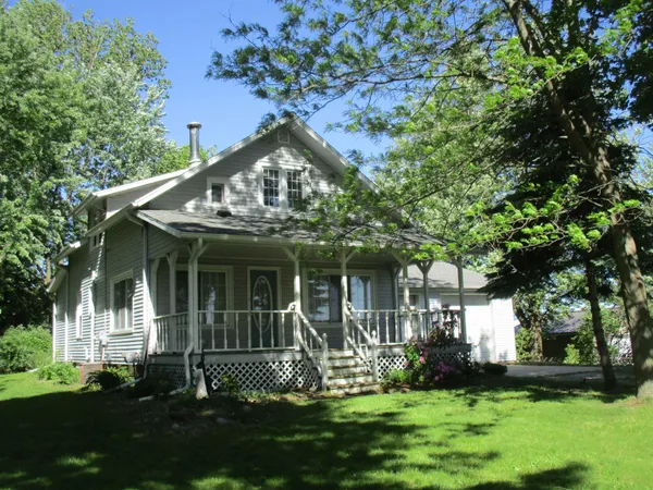 $193,000 | 621 Wright Street, Breckenridge, MI 48615