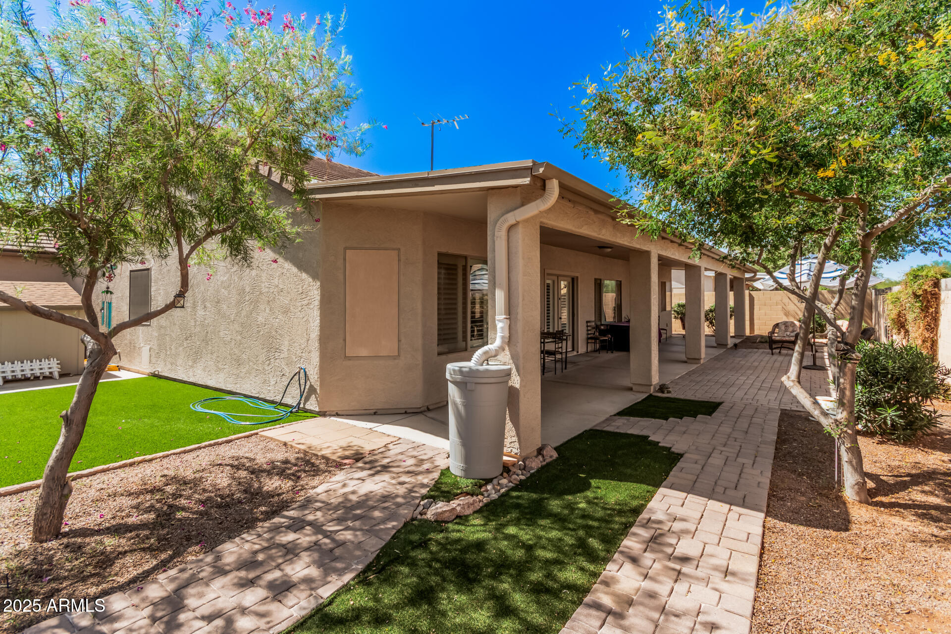 108 East Ridgeview Trail Casa Grande, AZ 85122 - Photo 29 of 34 a front view of a house with garden