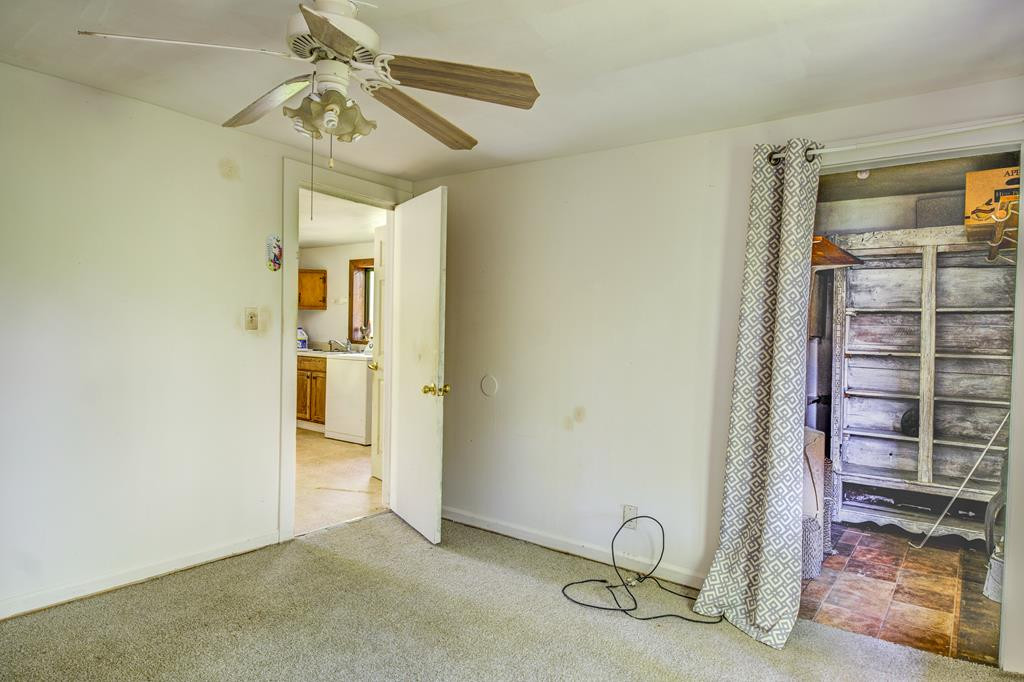 43 Fort Butler Street Murphy, NC 28906 - Photo 12 of 23 Gallery Image 12