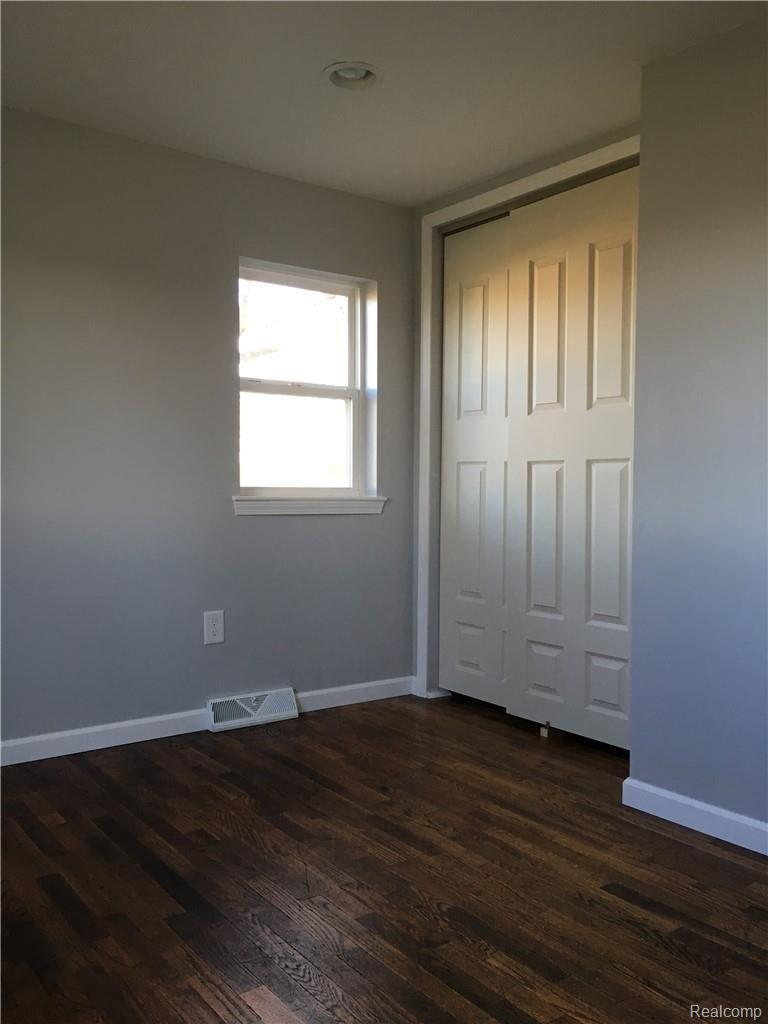 8144 Lansing Road Durand, MI 48429 - Photo 17 of 27 bedroom 3.jpg