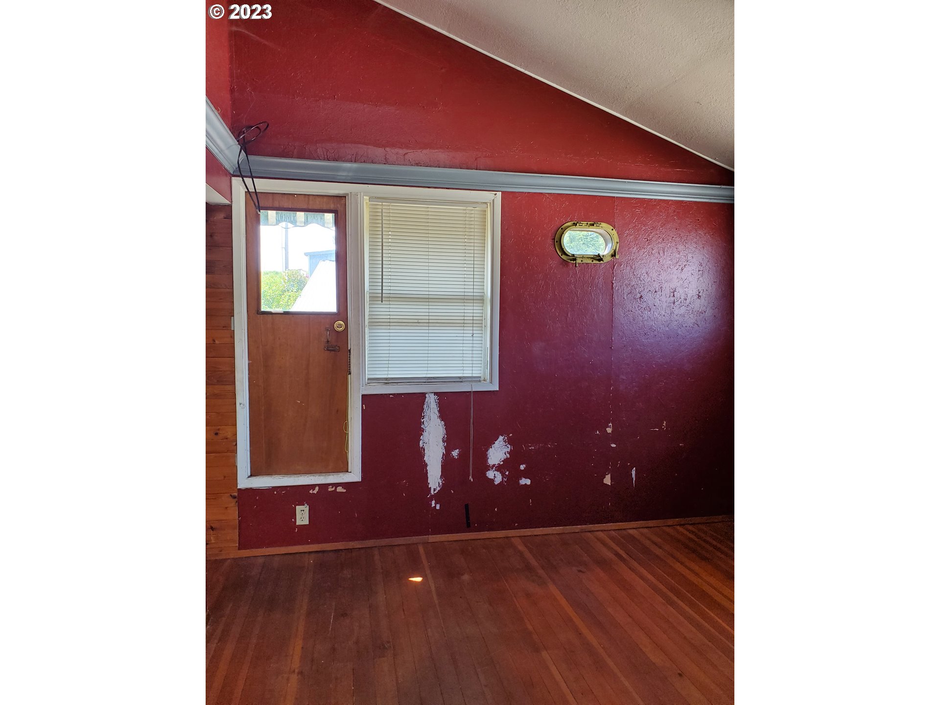 50350 Cowens Road, Unit 3 Scappoose, OR 97056 - Photo 21 of 24 Gallery Image 21
