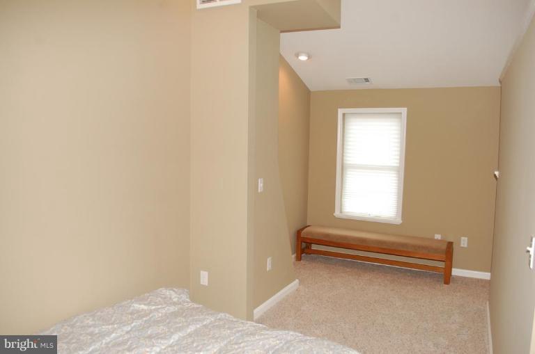 911 Ramsay Street Baltimore, MD 21223 - Photo 8 of 15 Bedroom #1