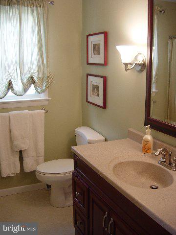 523 Gale Road Camp Hill, PA 17011 - Photo 6 of 12 Gallery Image 6