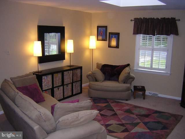 523 Gale Road Camp Hill, PA 17011 - Photo 8 of 12 Gallery Image 8