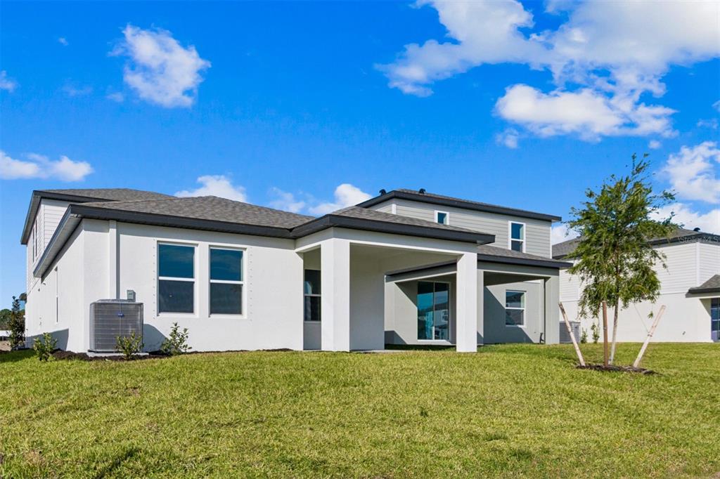 9102 Optimist Way Palmetto, FL 34221 - Photo 4 of 32
