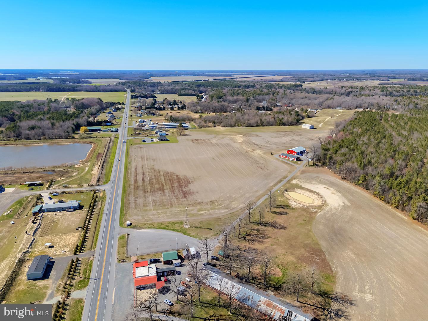 13203 Seashore Highway Georgetown, DE 19947 - Photo 5 of 17 a view of a city