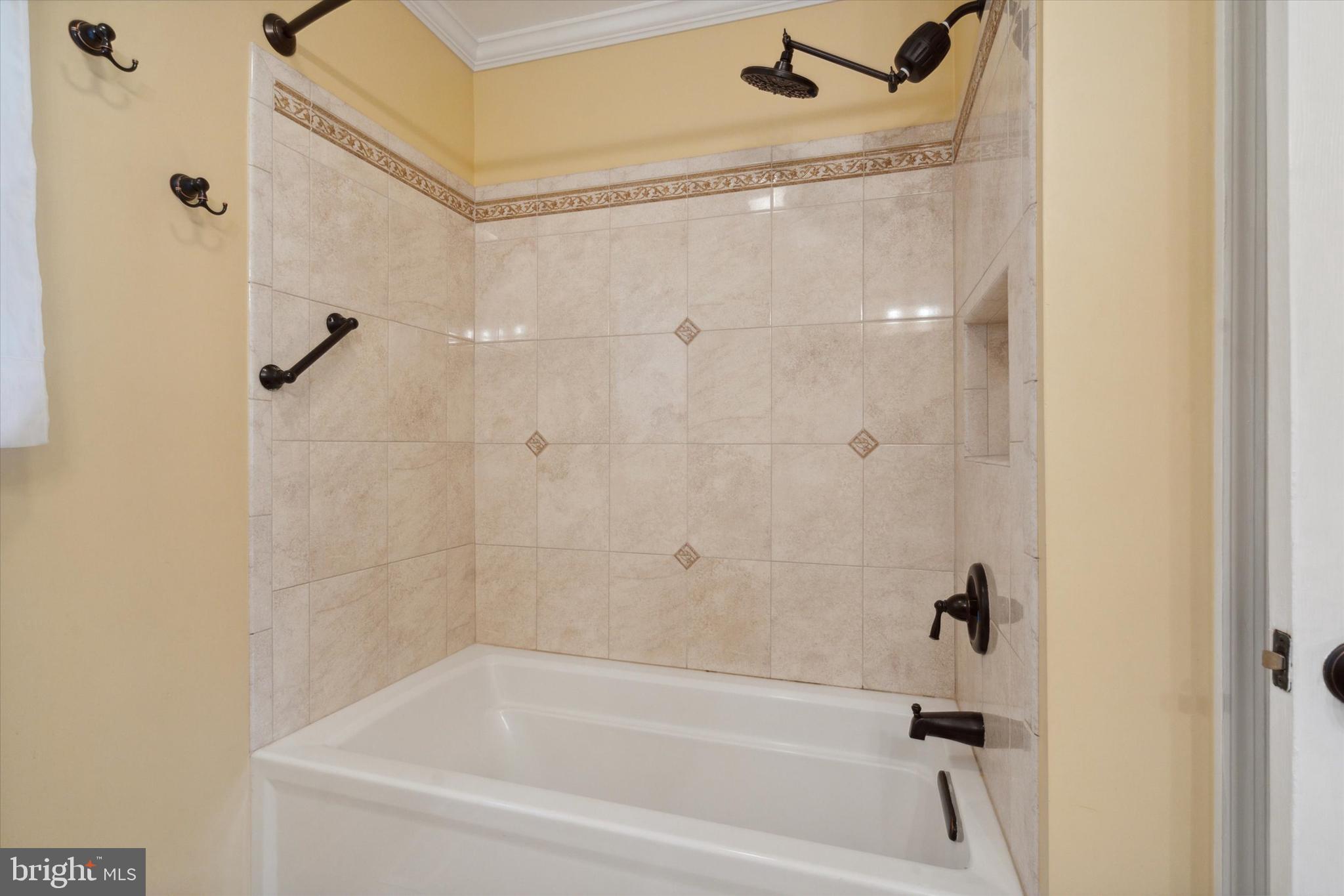 1260 Holly Road Warrington, PA 18976 - Photo 35 of 57 Owners Bath