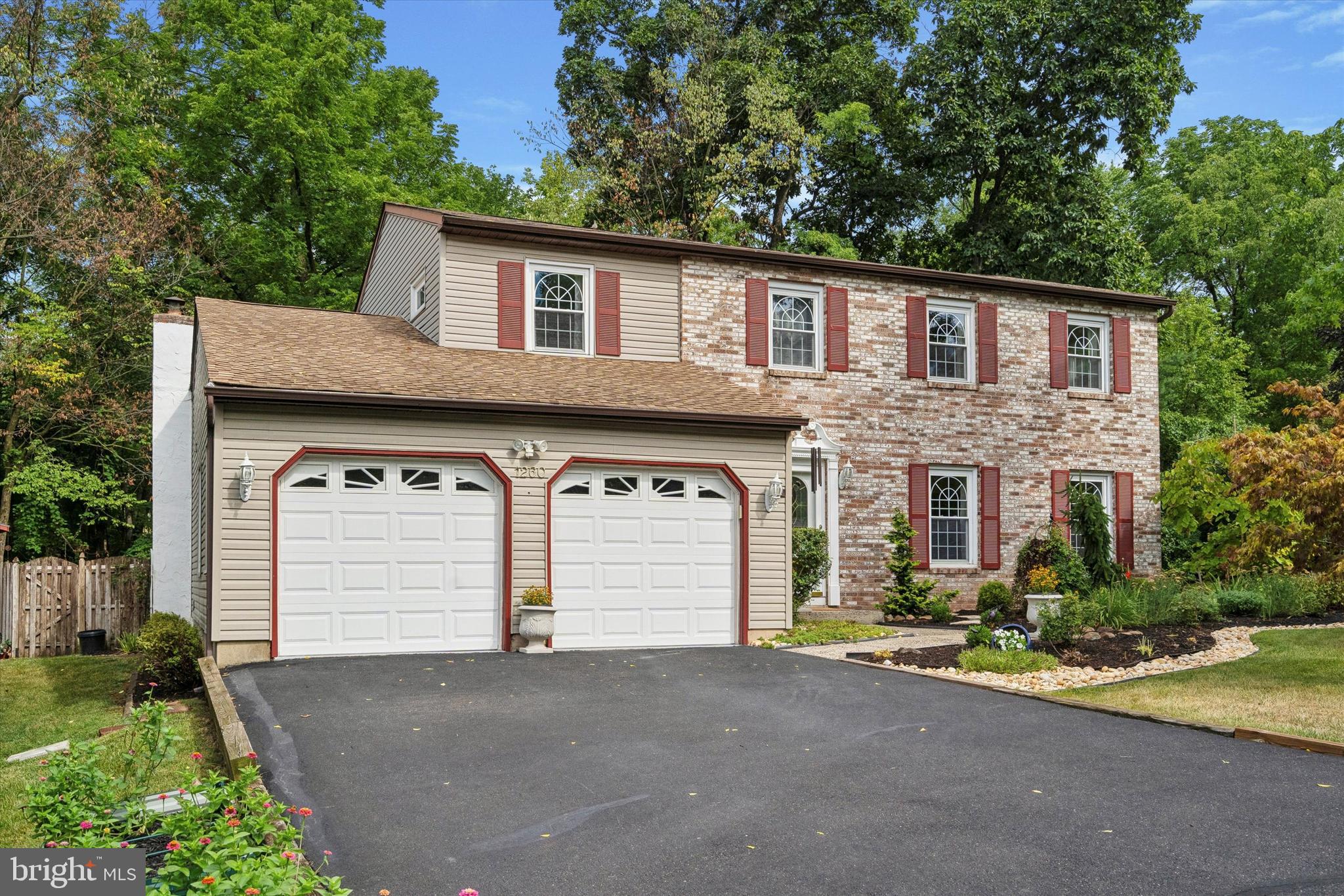 1260 Holly Road Warrington, PA 18976 - Photo 4 of 57 2 Car garage