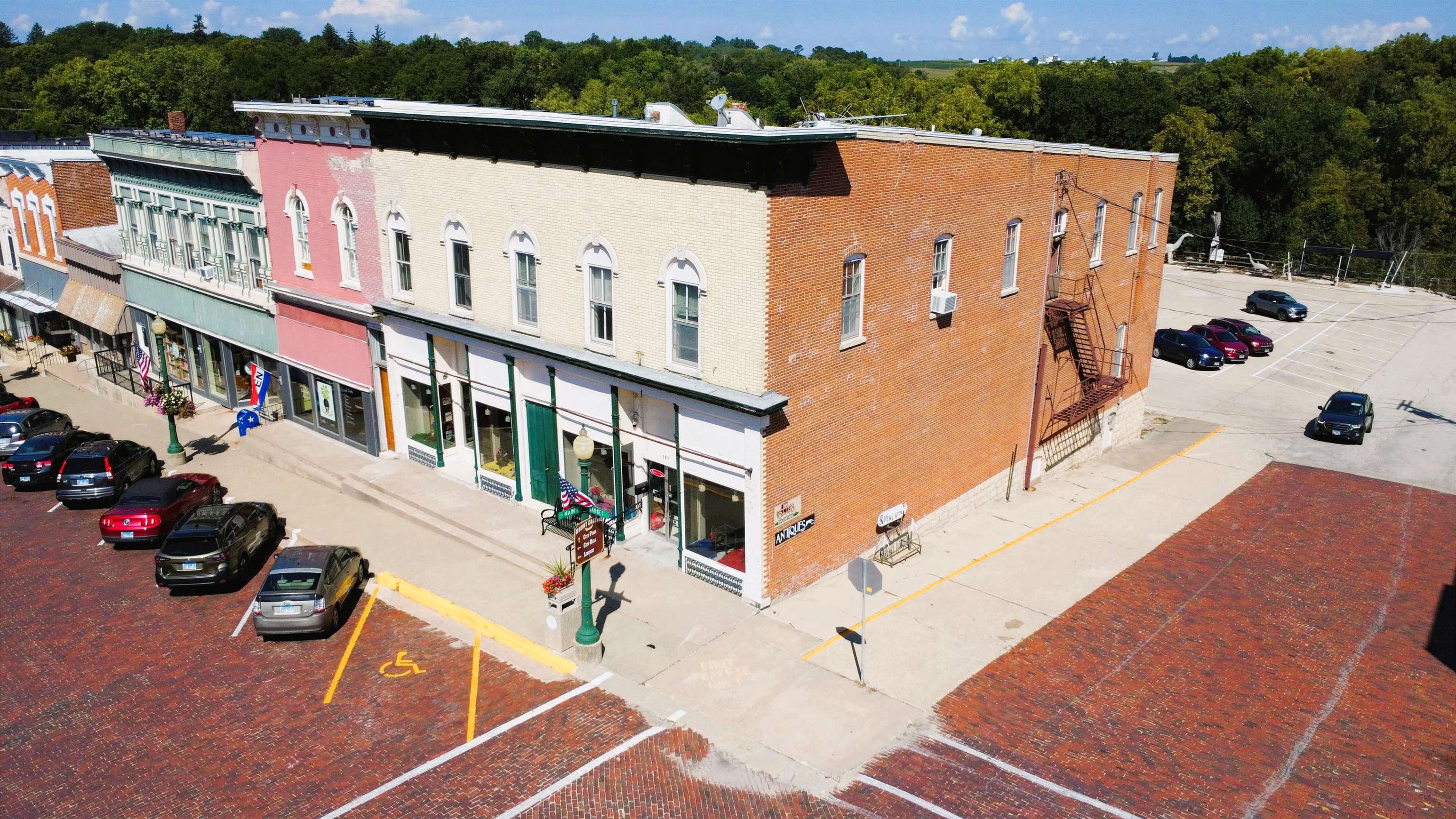 101 West Market Street Mount Carroll, IL 61053 - Photo 1 of 26 a view of building with ocean view