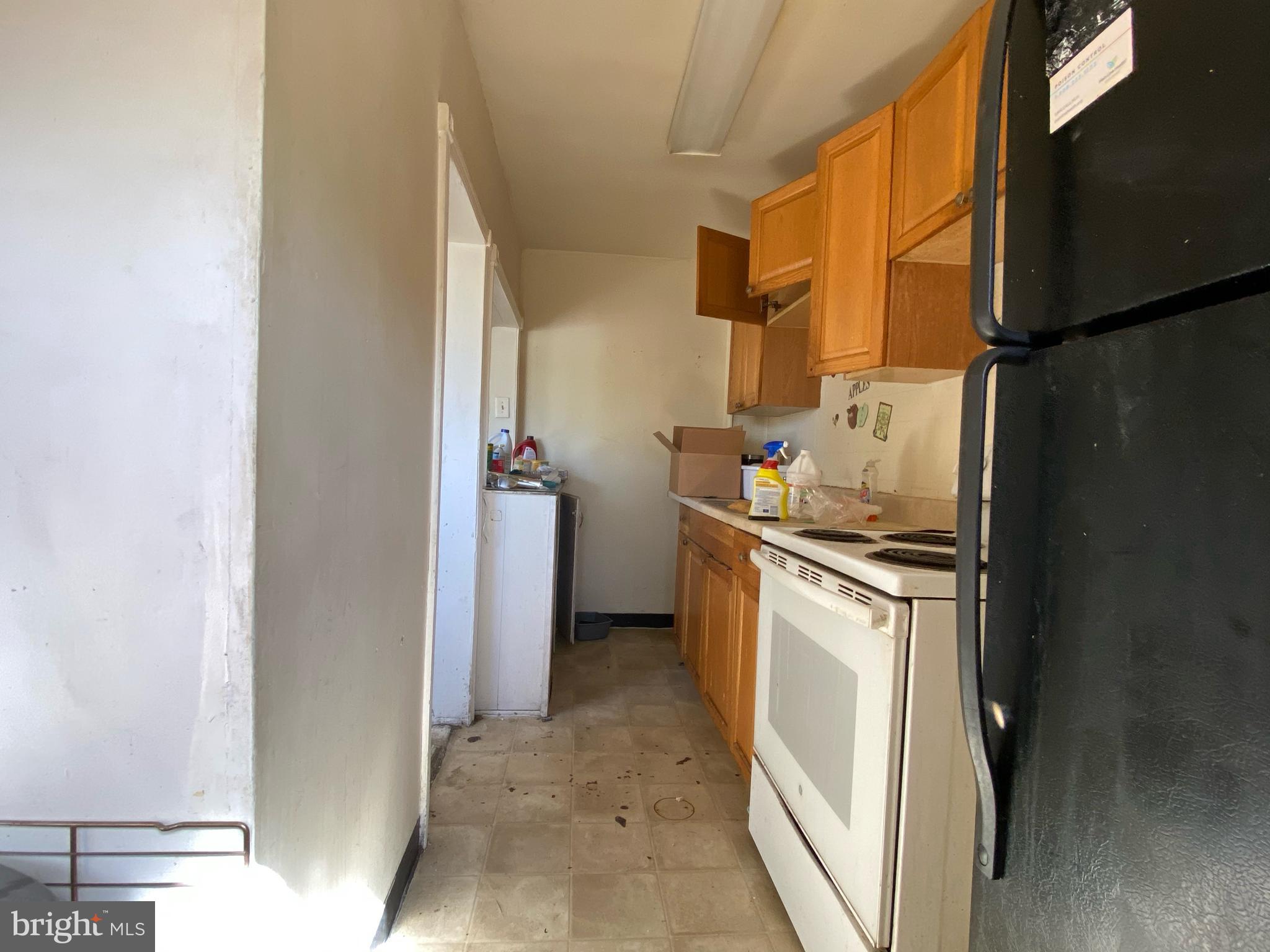 218 Guilford Road Lansdowne, PA 19050 - Photo 12 of 18