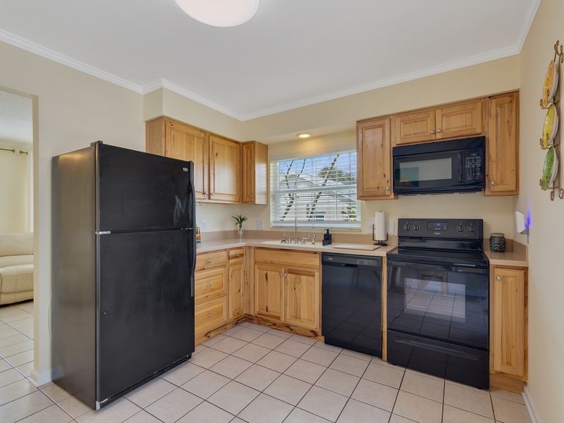 23 Sunset Drive Sebastian, FL 32958 - Photo 7 of 29