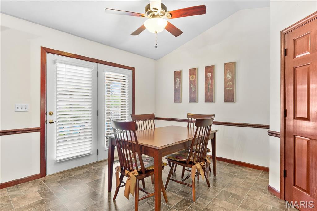 616 Dustin Lane O'Fallon, IL 62269 - Photo 19 of 48