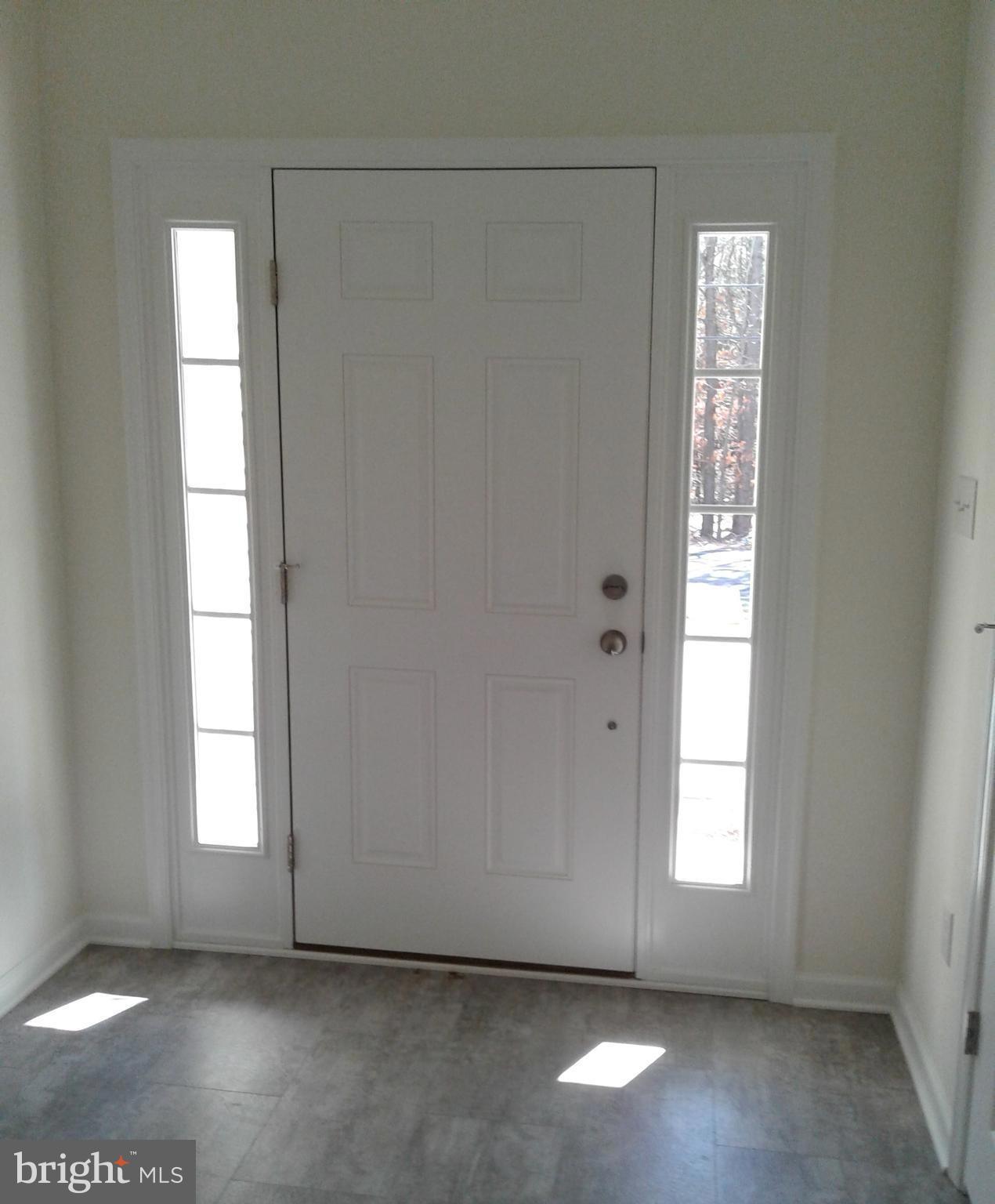 131 Cooper Folly Road Atco, NJ 08004 - Photo 26 of 26 an empty room with windows