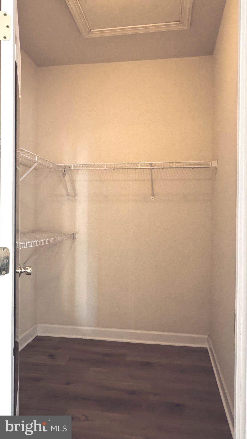 8853 Modano Place Fairfax, VA 22031 - Photo 19 of 32