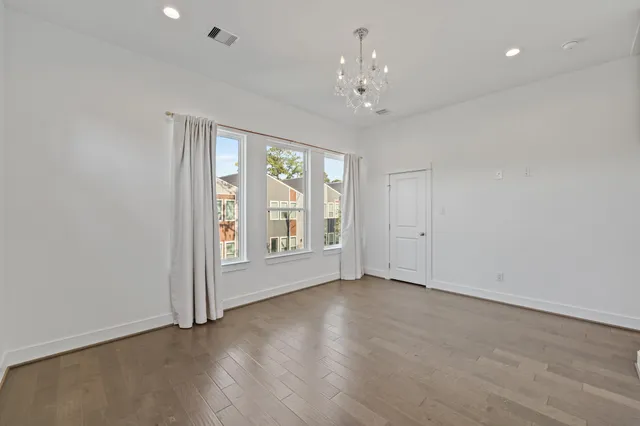 $2,250 | 594 Janisch Road, Houston, TX 77018